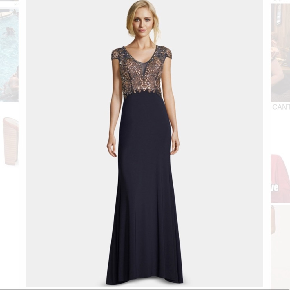 NWT Betsy & Adam embellished open back gown sz 2